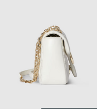 GG Marmont medium shoulder bag