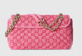 GG Marmont Medium Shoulder Bag