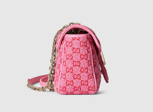 GG Marmont Medium Shoulder Bag
